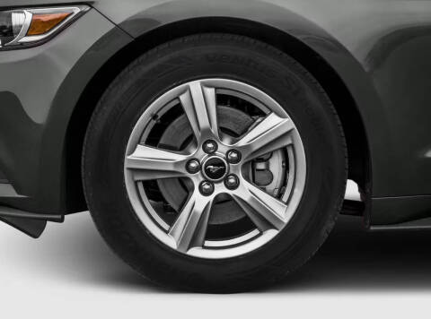 2016 Ford Mustang V6