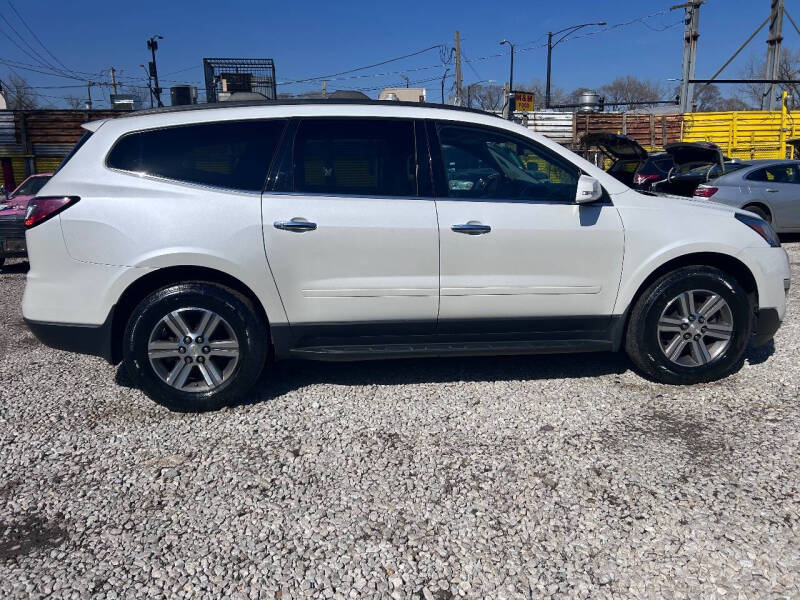 2017 Chevrolet Traverse LT