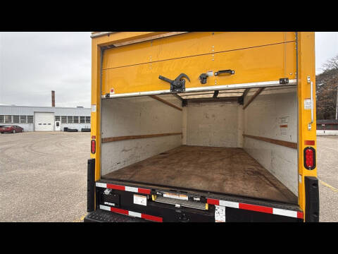 2021 GMC Savana 3500