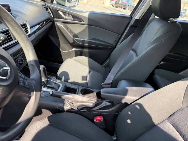 2014 Mazda MAZDA3 i Sport