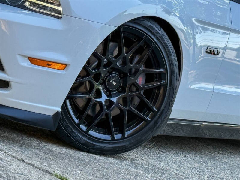 2014 Ford Mustang GT Premium