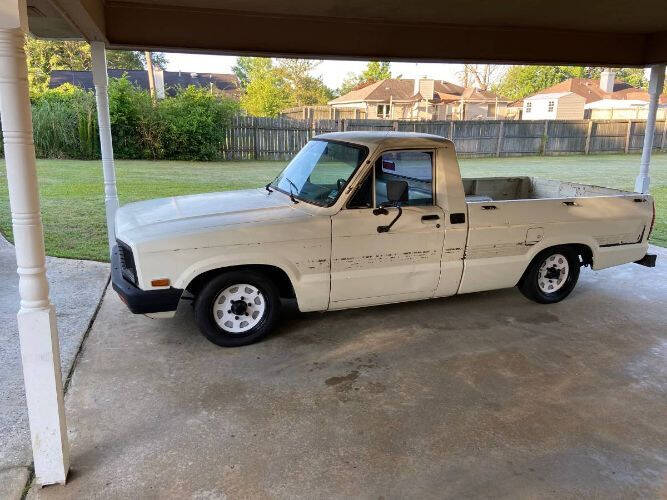 1984 Mazda B2000