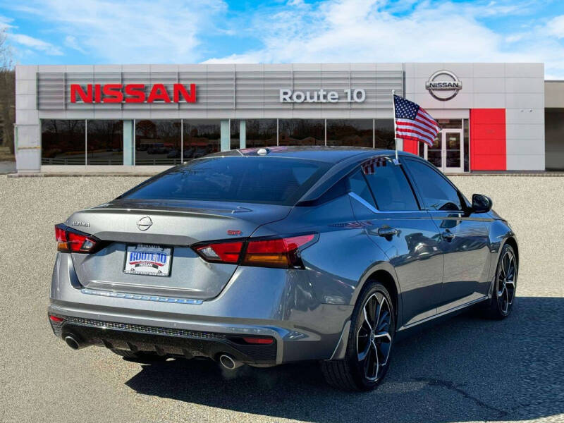 2023 Nissan Altima 2.5 SR