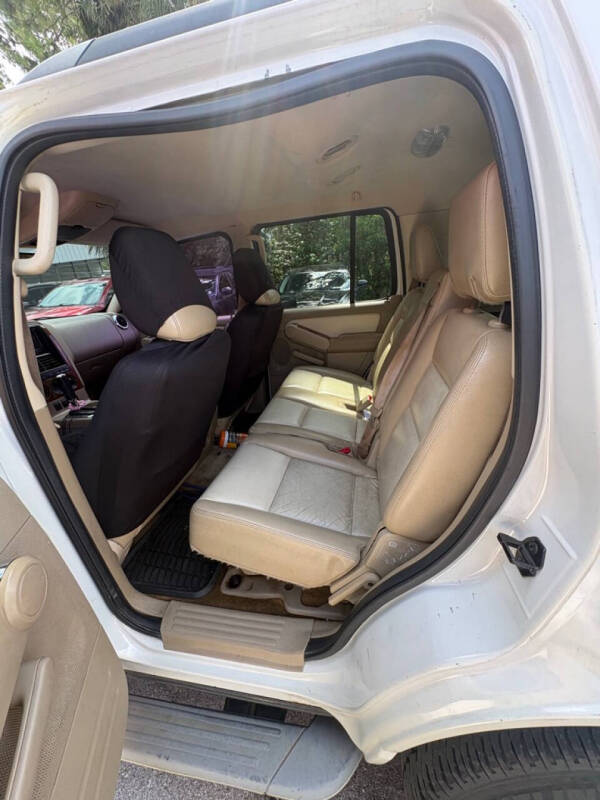 2010 Ford Explorer Eddie Bauer