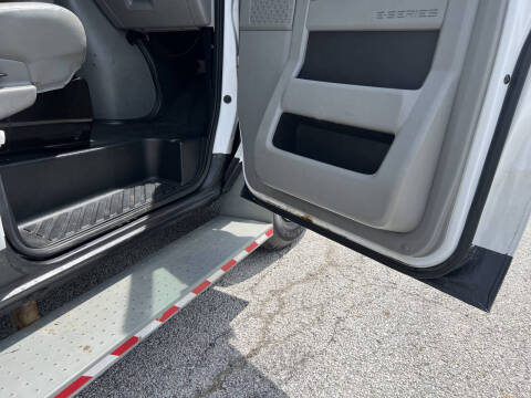 2013 Ford E-Series E-250