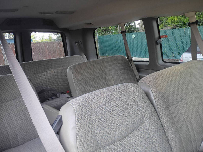 2003 Chevrolet Express 2500