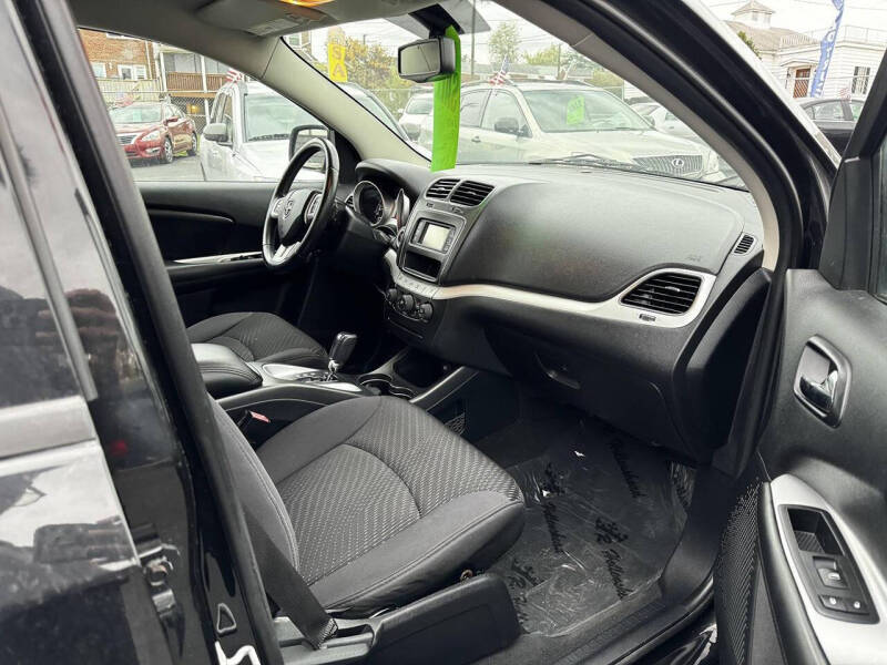 2012 Dodge Journey SE