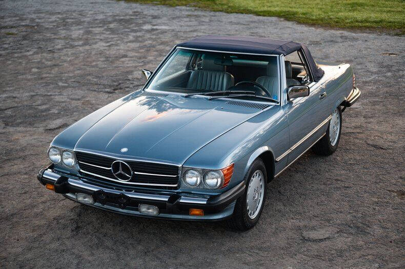 1986 Mercedes-Benz 560-Class 560 SL