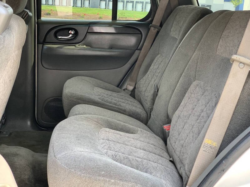 2004 GMC Envoy SLE