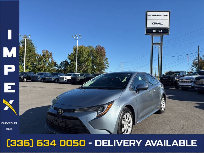 2024 Toyota Corolla LE's photo