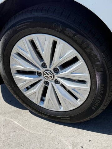 2019 Volkswagen Jetta