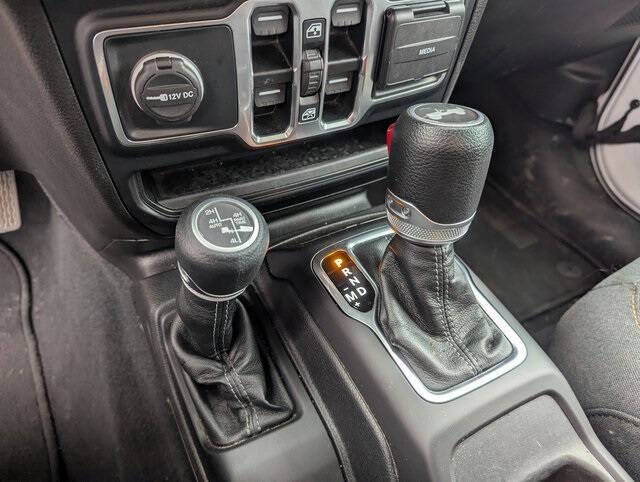 2024 Jeep Wrangler Sahara 4xe