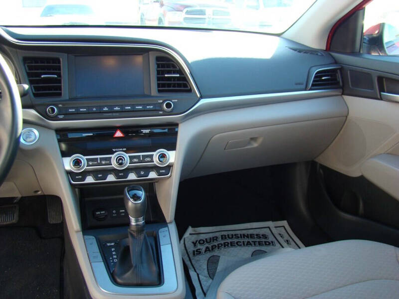 2020 Hyundai Elantra