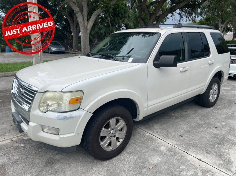 2010 Ford Explorer XLT