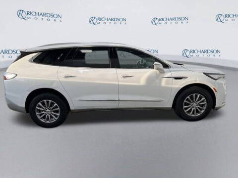 2024 Buick Enclave Premium