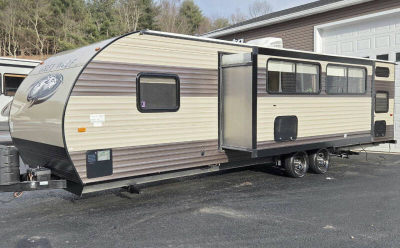 2017 Forest River Grey Wolf Limited