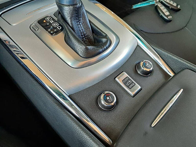 2014 Infiniti Q60 Convertible