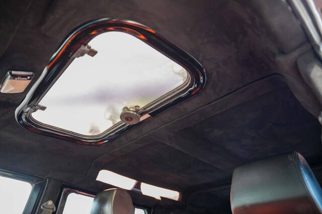 1998 Land Rover Defender 110