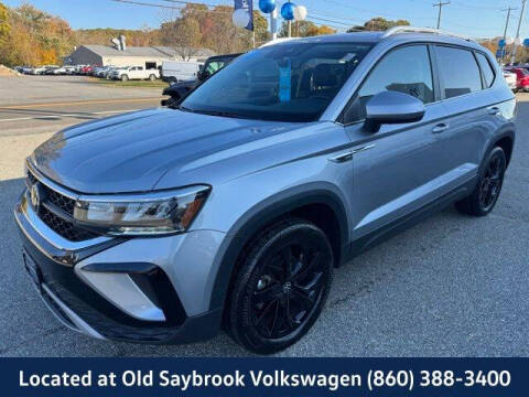 2022 Volkswagen Taos SE 4Motion