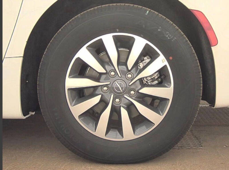 2023 Chrysler Pacifica Plug-In Hybrid Touring L
