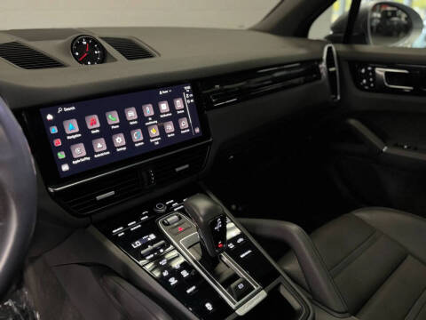 2023 Porsche Cayenne