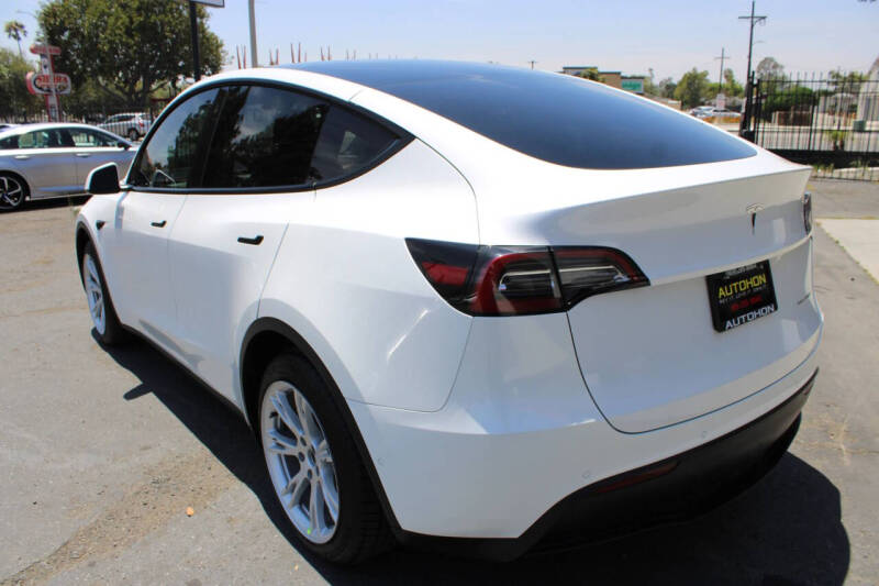 2021 Tesla Model Y Long Range