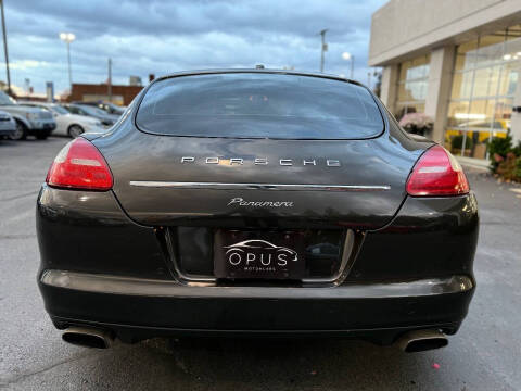 2012 Porsche Panamera