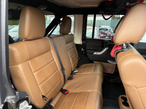 2011 Jeep Wrangler Unlimited Rubicon