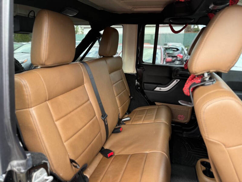 2011 Jeep Wrangler Unlimited Rubicon