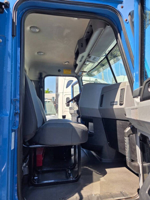 2019 Mack Granite 84FR