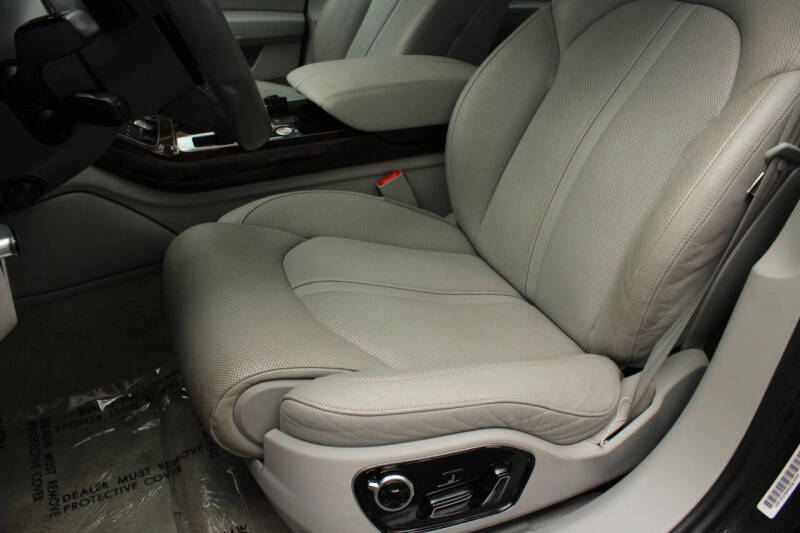 2012 Audi A8 quattro