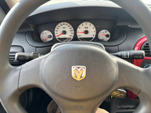 2004 Dodge Neon SXT