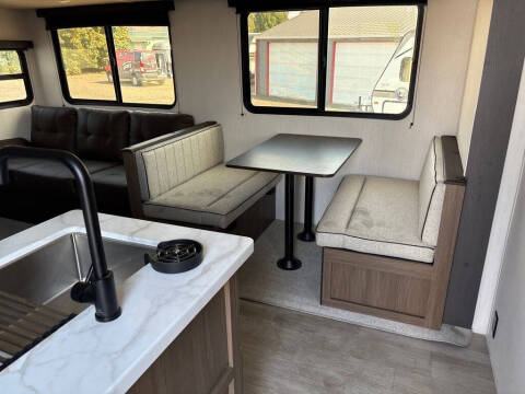 2026 Prime Time RV Avenger