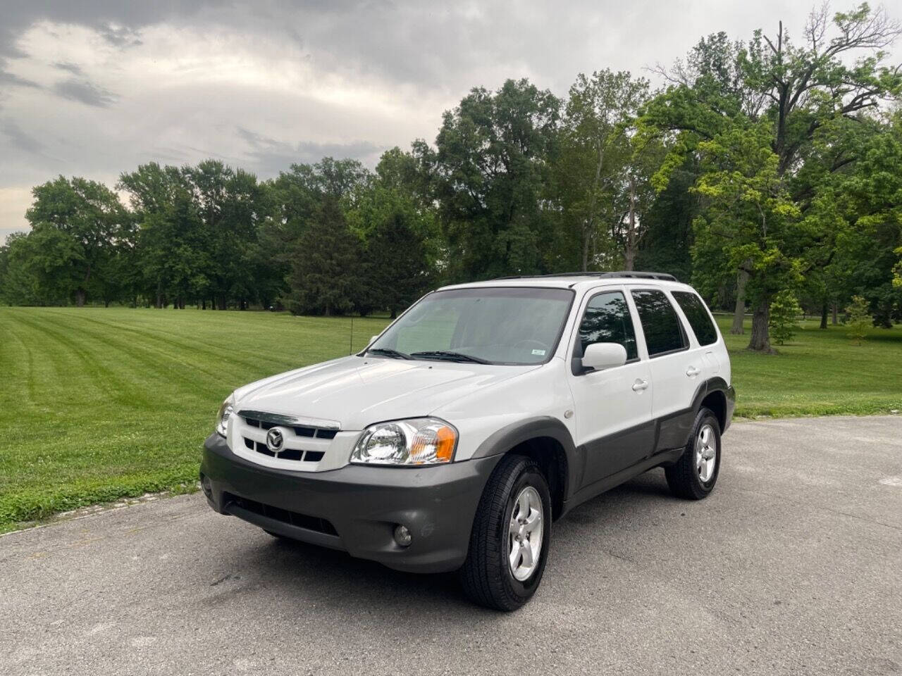 2005 Mazda Tribute for sale at Tower Grove Auto in Saint Louis, MO