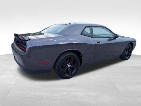 2019 Dodge Challenger SXT