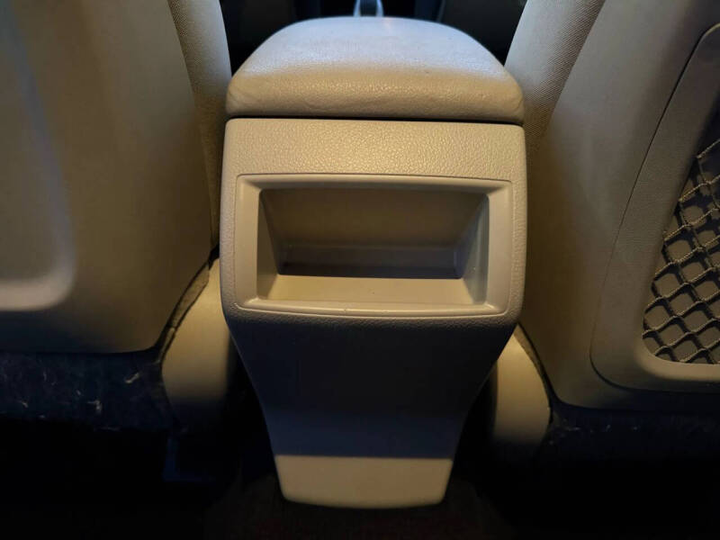 2010 Subaru Outback 2.5i Premium