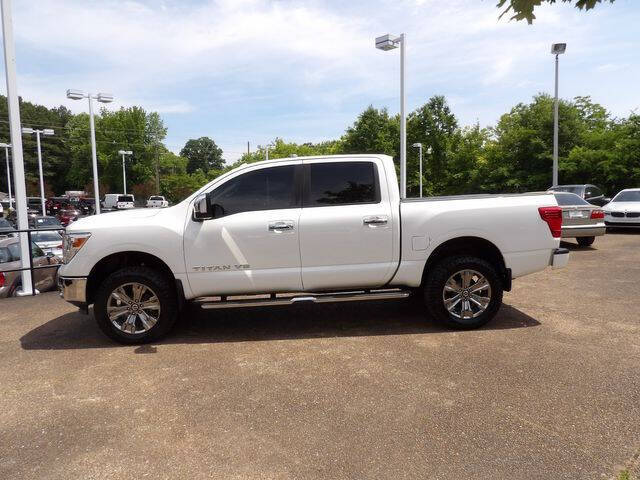2018 Nissan Titan SL