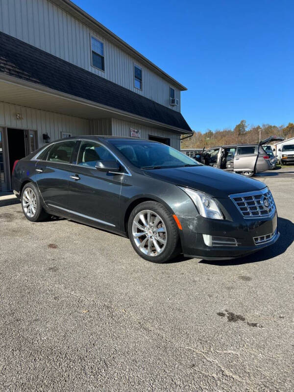 2013 Cadillac XTS Luxury Collection photo 2