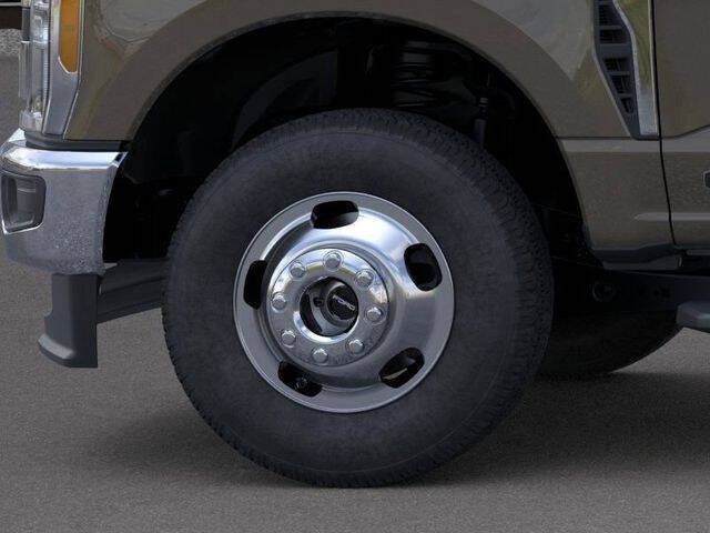 2026 Ford F-350 Super Duty XLT