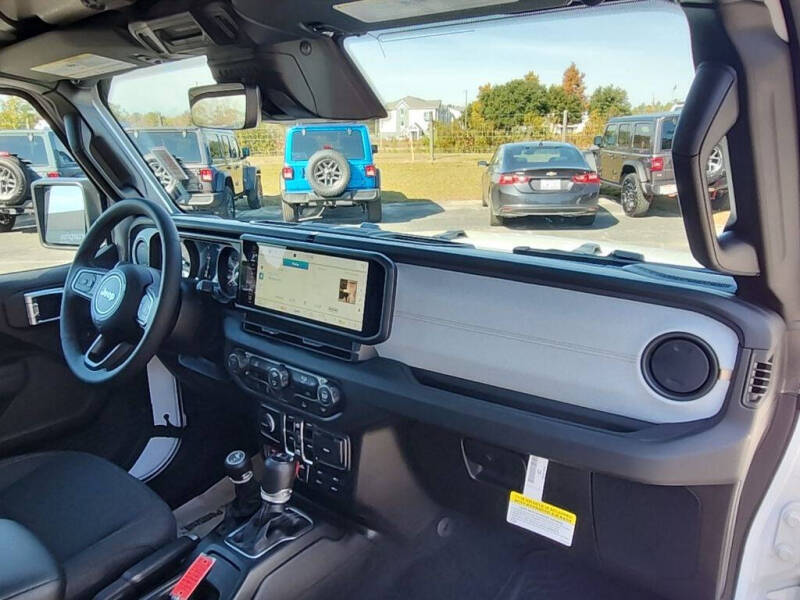 2026 Jeep Gladiator Willys