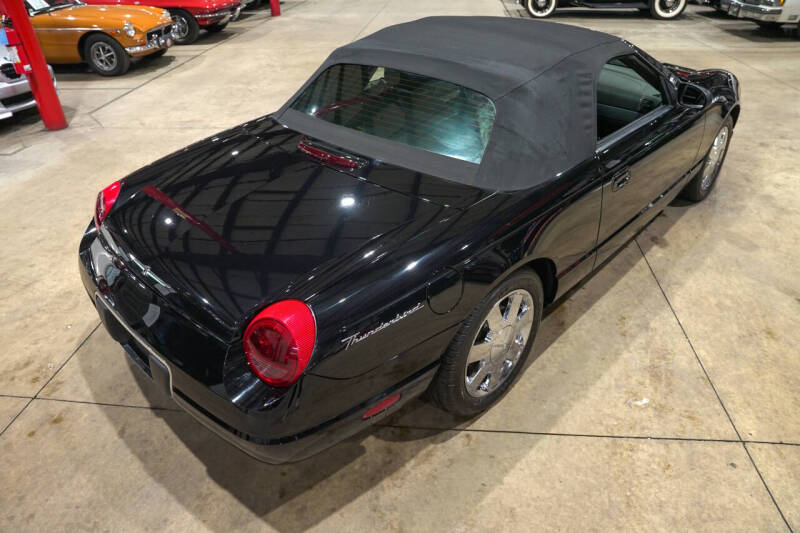 2002 Ford Thunderbird Deluxe