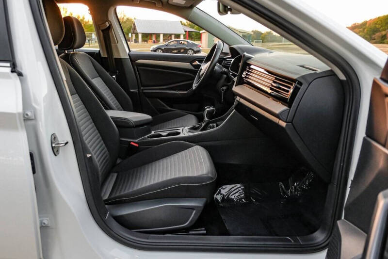 2025 Volkswagen Jetta S