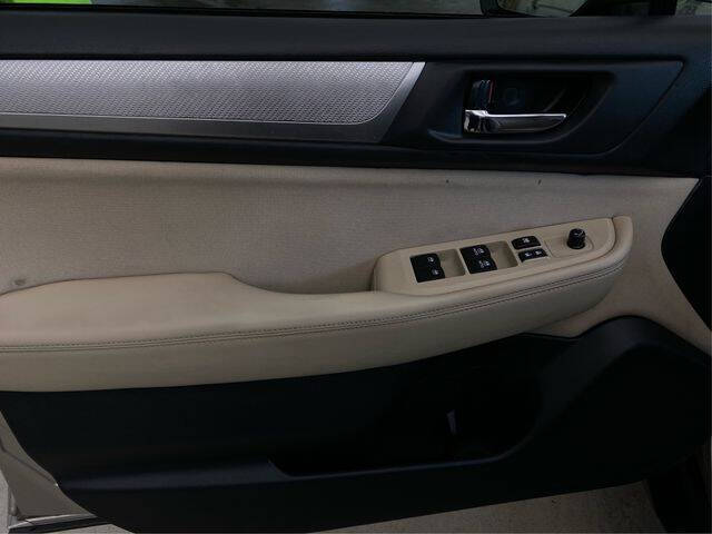 2017 Subaru Outback 2.5i Premium