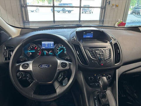 2014 Ford Escape S