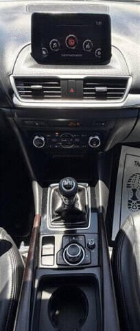 2017 Mazda MAZDA3 Touring 2.5
