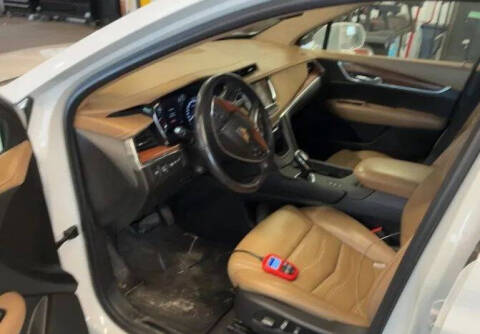 2018 Cadillac XT5 Platinum