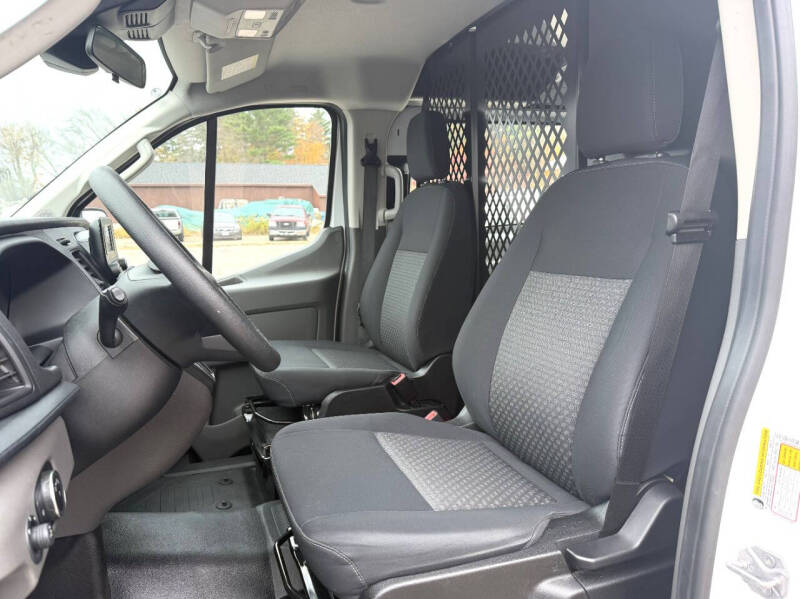 2024 Ford Transit 250