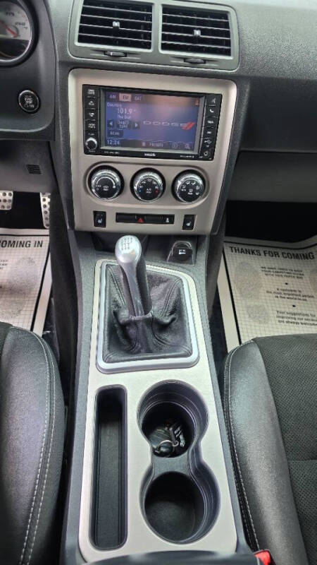 2011 Dodge Challenger SRT8 392