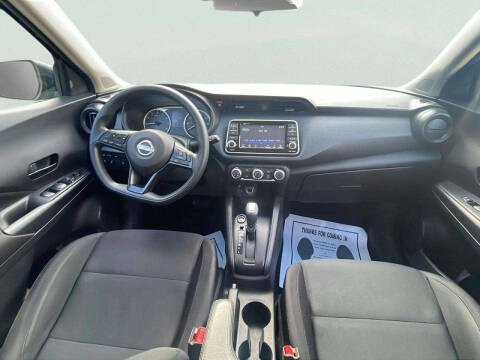 2023 Nissan Kicks S