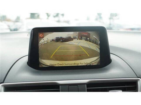 2018 Mazda MAZDA3 Touring